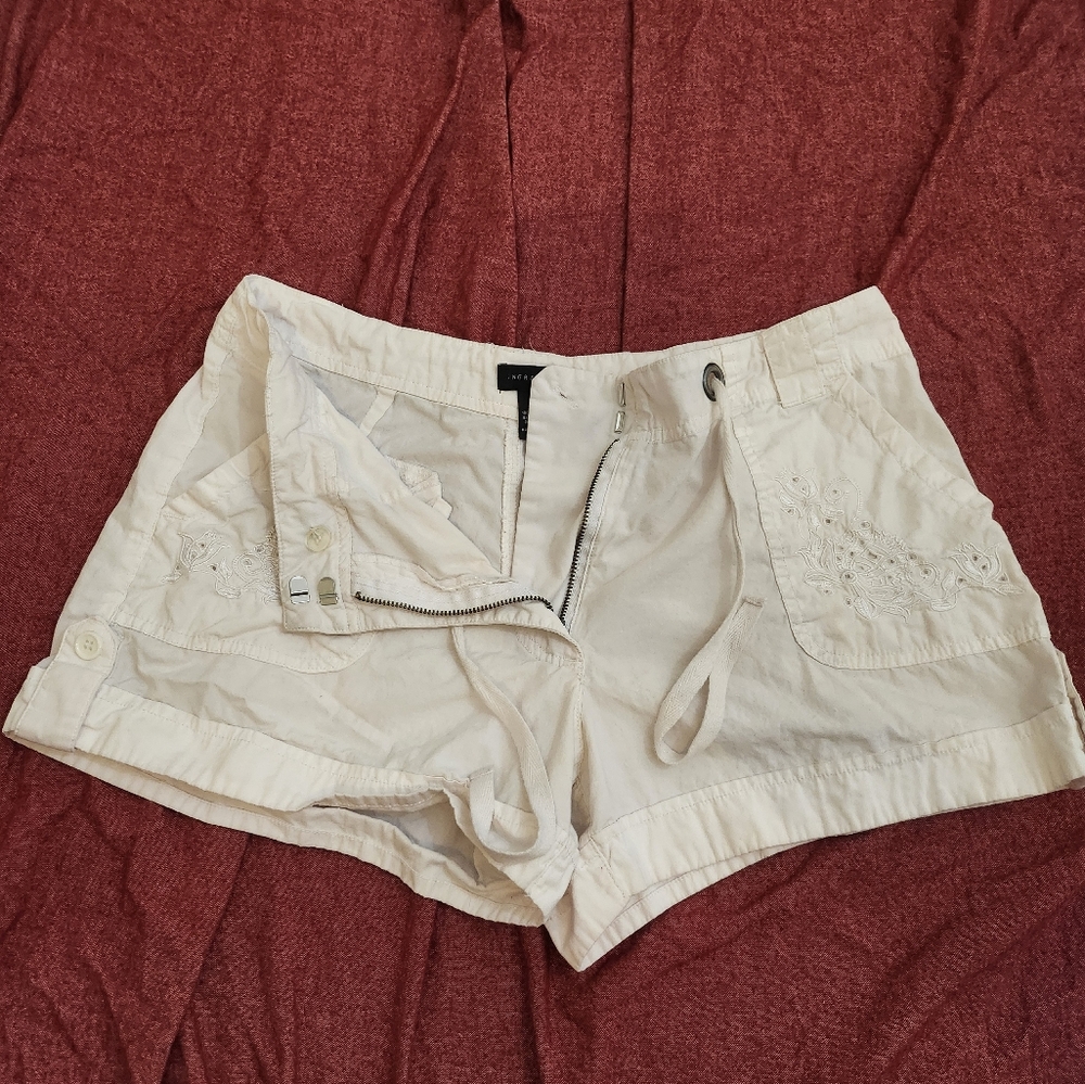 White Cargo Shorts with Relaxed Fit